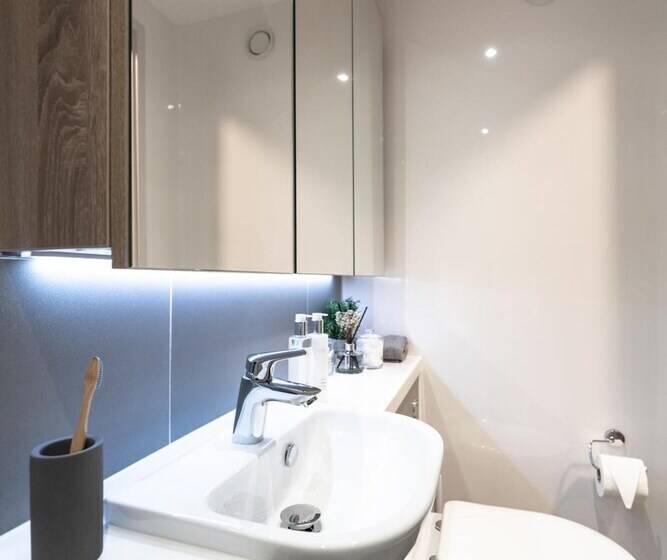 هاستل Charming Rooms For Students Loughborough