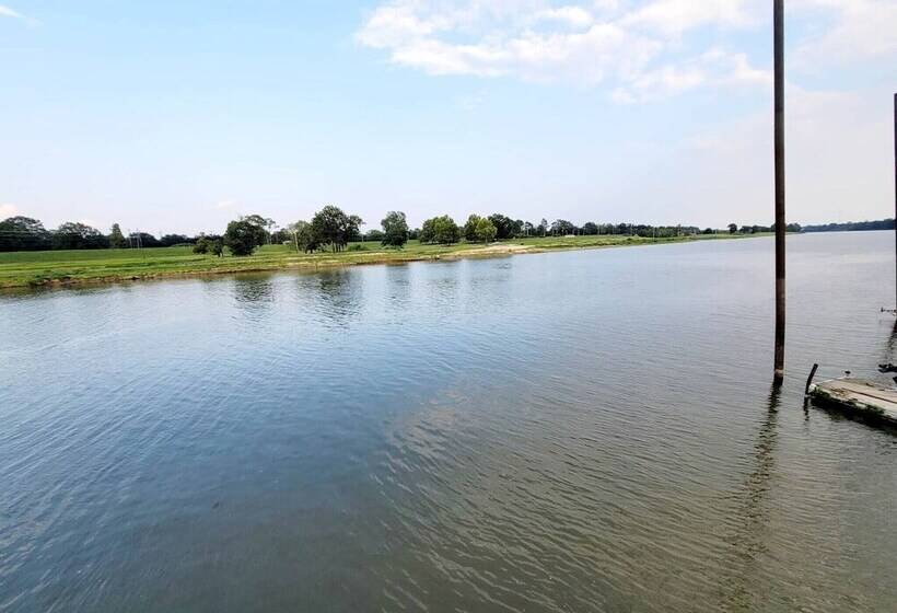 فندق 2 Story Houseboat Seeking A Captain Fishpets Ok