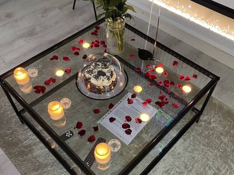 اقامتگاه Inviting 1 Bed House In Bradford