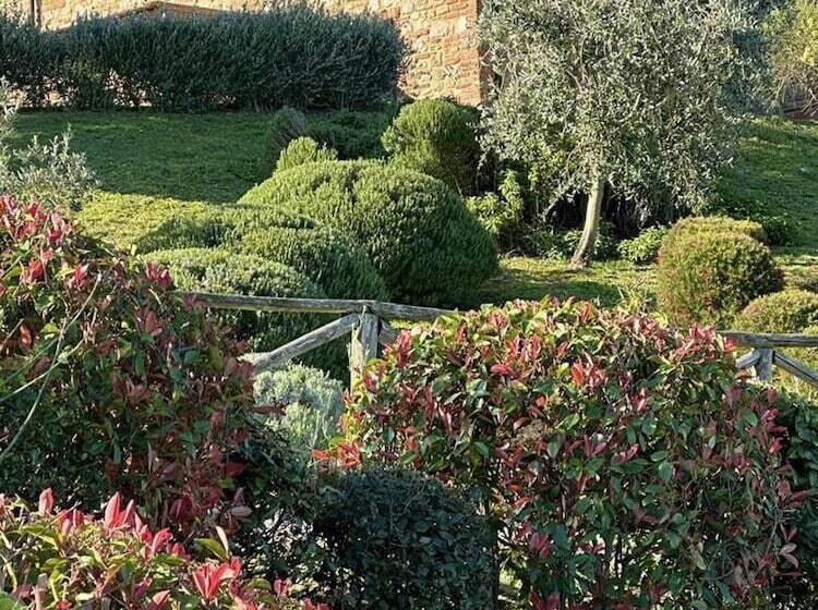 إقامة Lovely Home Between Volterra And San Gimignano