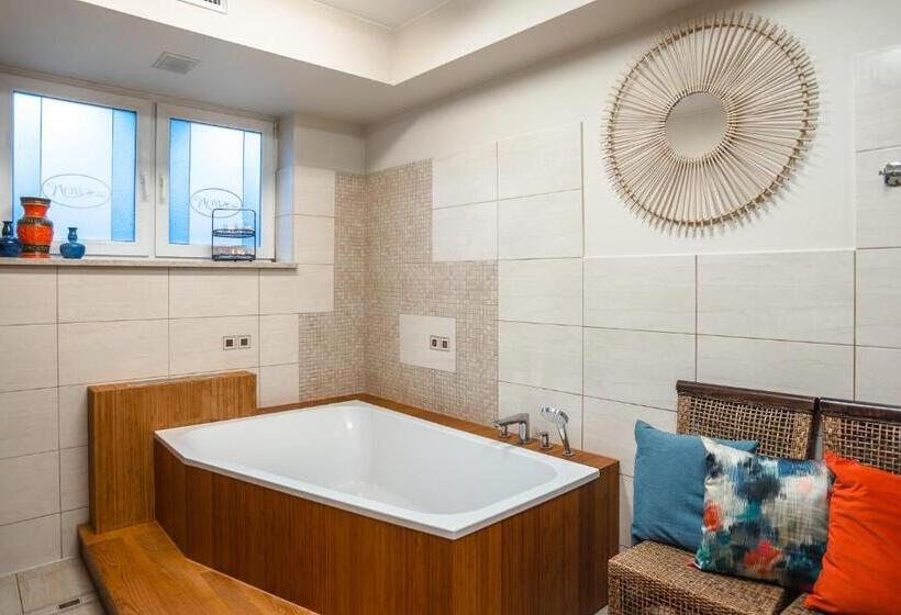 هتل Nowa   Ski Spa