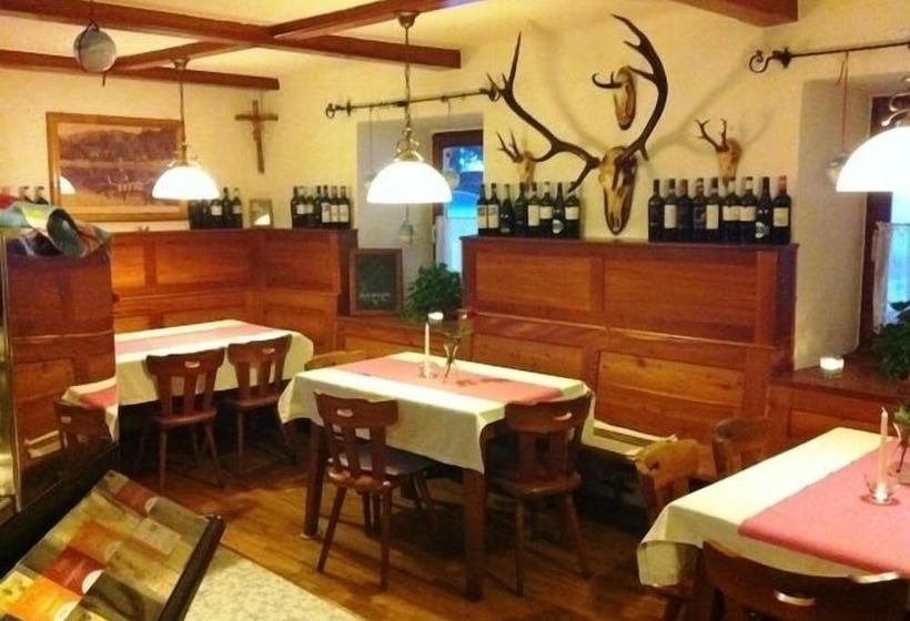 ホテル Jerà Am Furtnerteich