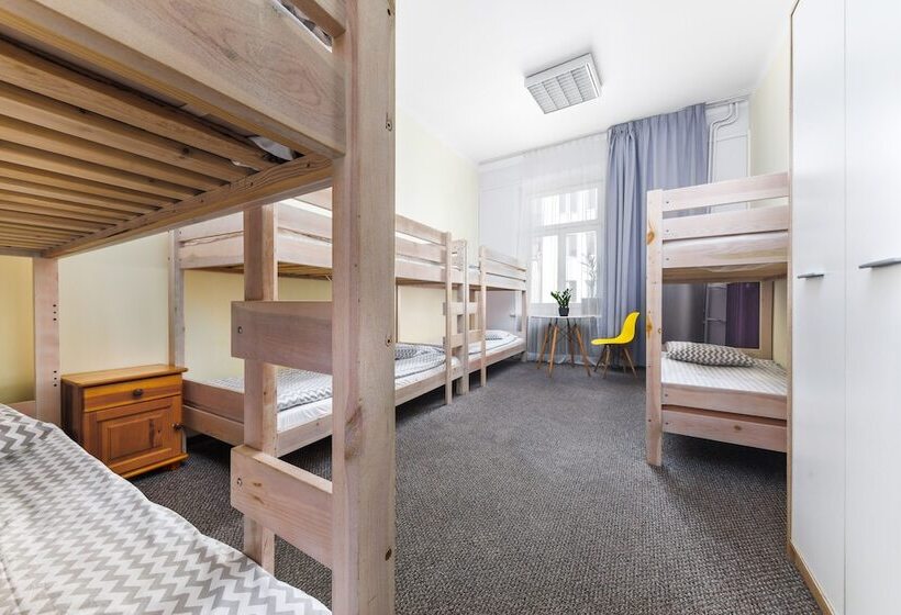 Moon Hostel Warszawa