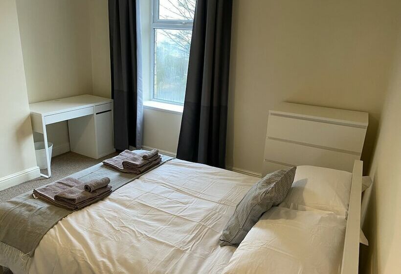 דירת נופש Charming 4bed Town House In Crookes, Sheffield