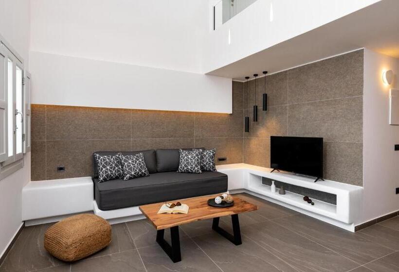 Neoma Luxury Suites