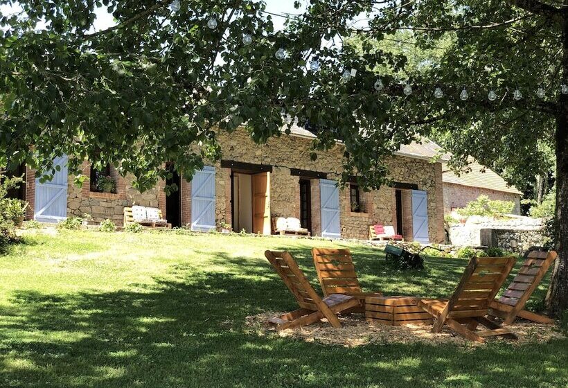 بنسيون Maison D Hôtes Ourdeaux Et Gîte Chez Rouchon