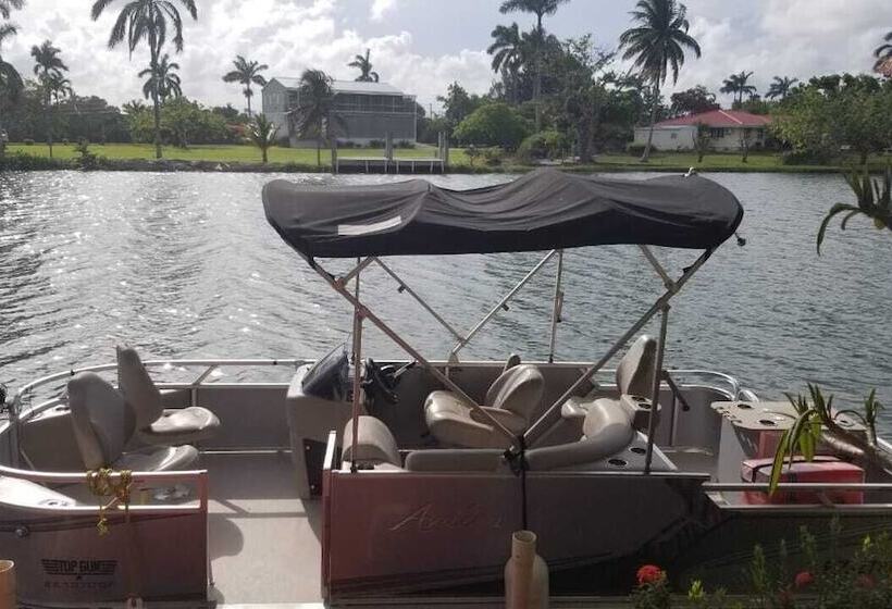 مبيت وإفطار River Bend Resort Belize