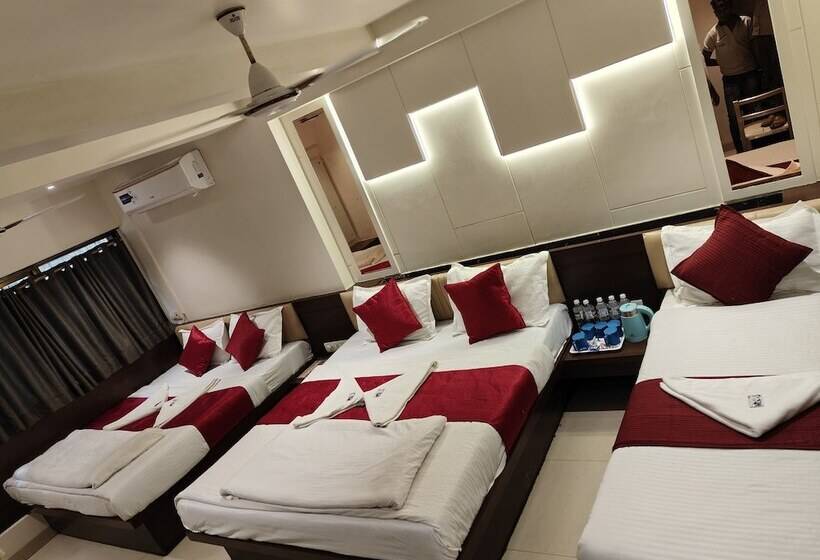فندق Anand Palace