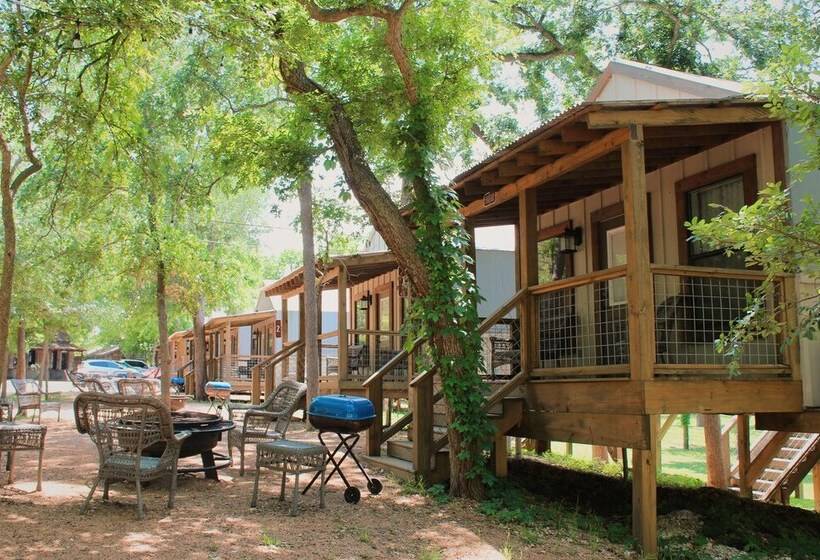 17 Son S Geronimo   Birdhouse Cabin