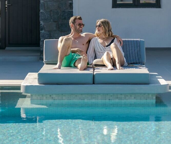 Onyx Hotel & Suites