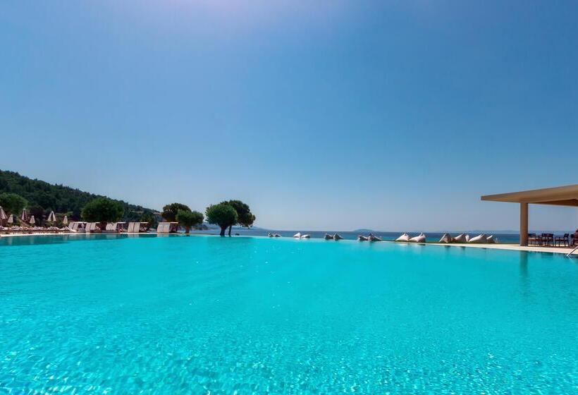 Ammoa Luxury Hotel & Spa Resort