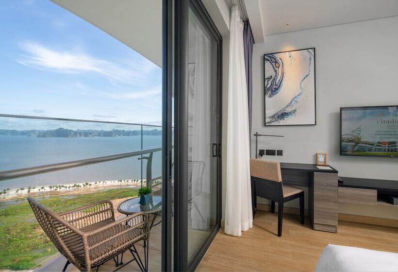 Citadines Marina Halong