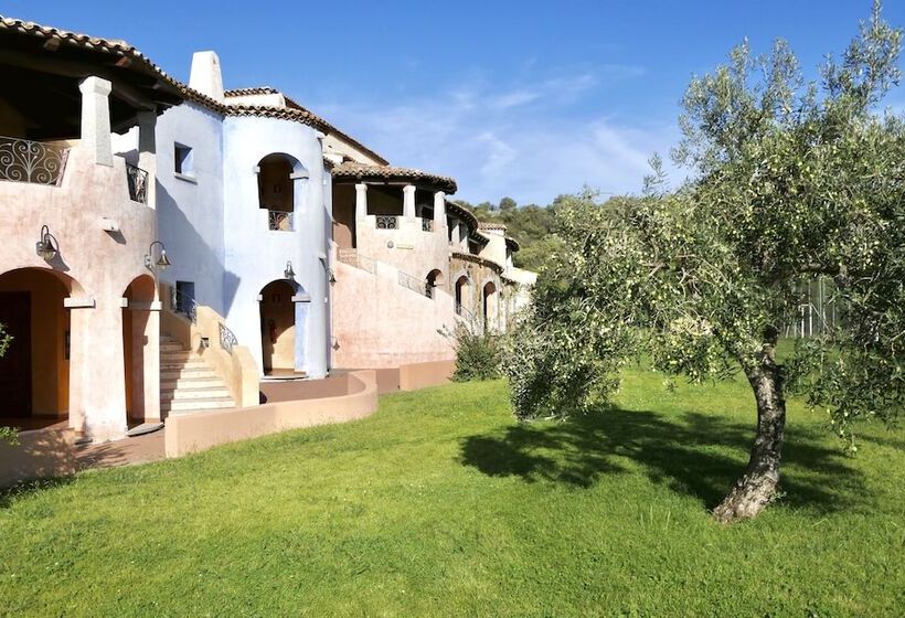 اقامتگاه Borgo Marana