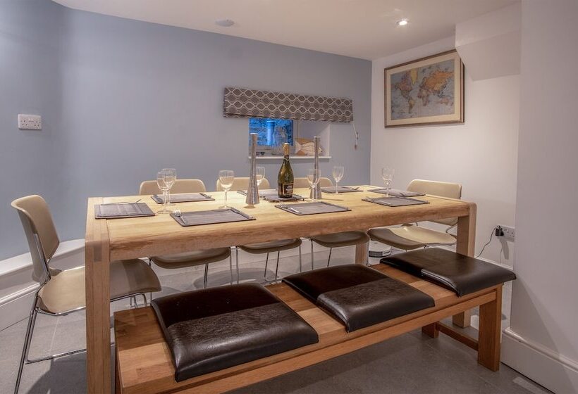 Caleb S Cottage 4 Bed Cottage Solva