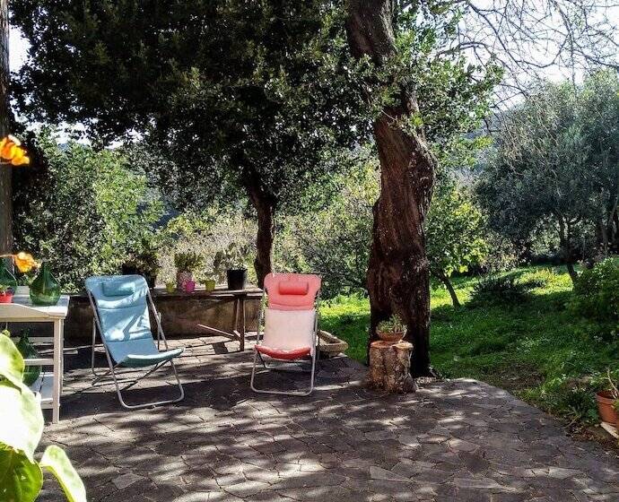 住所  Casa Mimi Garden With A View Cuglieri Sardinia
