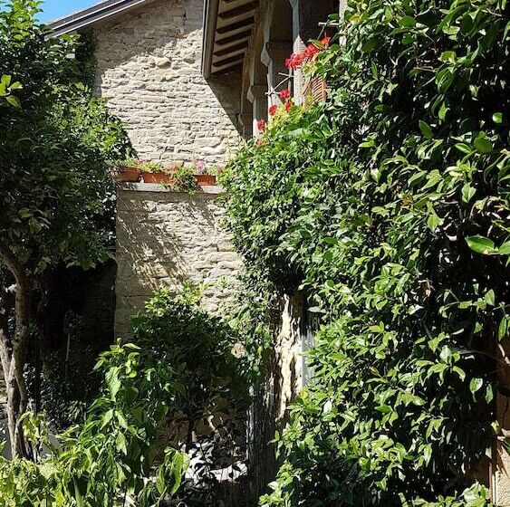 Room In B&b   #fortcozzo_2021 #jacuzzisuite #sauna