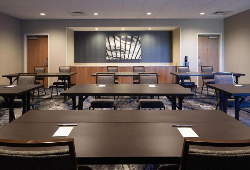هتل Fairfield By Marriott Inn & Suites Palmdale West