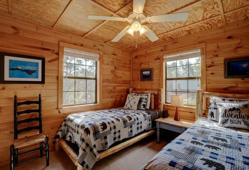 Amazing Adventure Cabin
