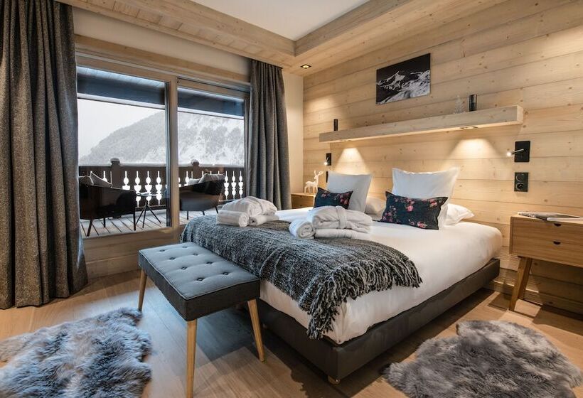 Manali Lodge  By Alpine Resorts