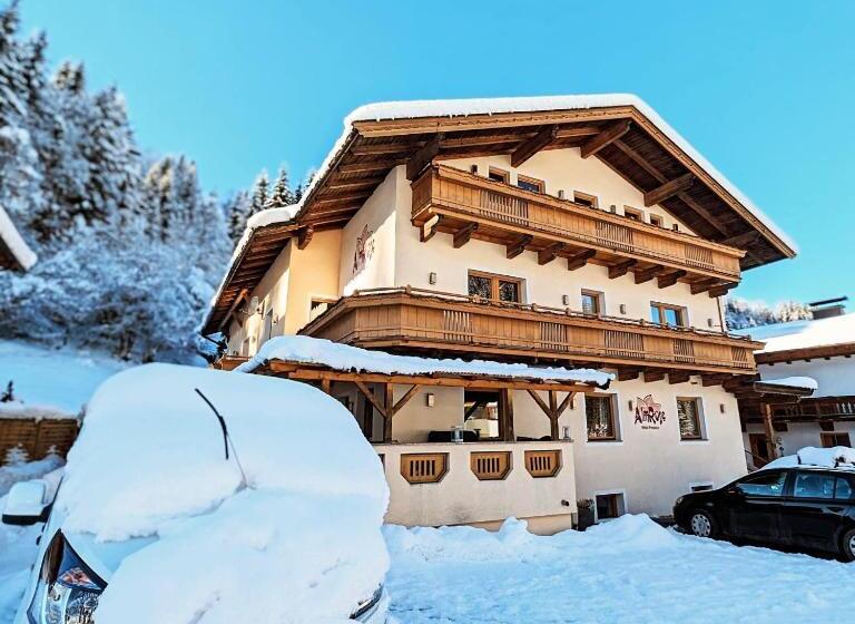 Bed and Breakfast Alpenchalet Almrose