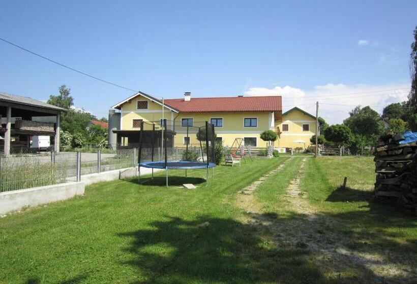 ベッドアンドブレックファースト Frühstückspension Kibler