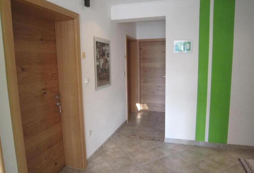 ベッドアンドブレックファースト Frühstückspension Kibler