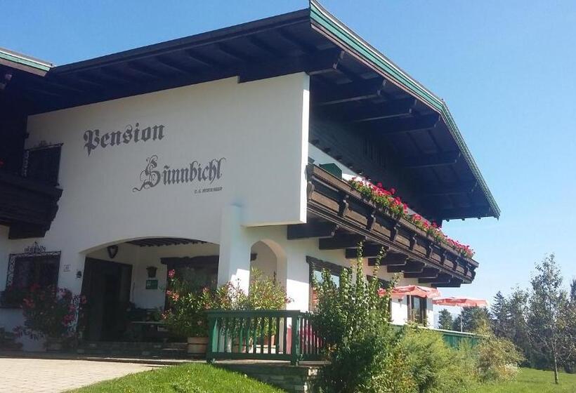 ベッドアンドブレックファースト Pension Sunnbichl