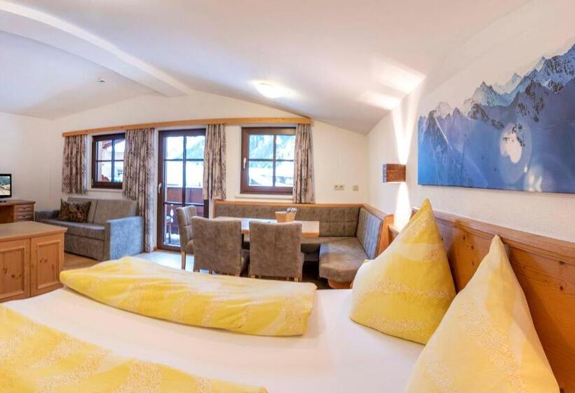 בית מלון כפרי Almhof Reithof Pitztal