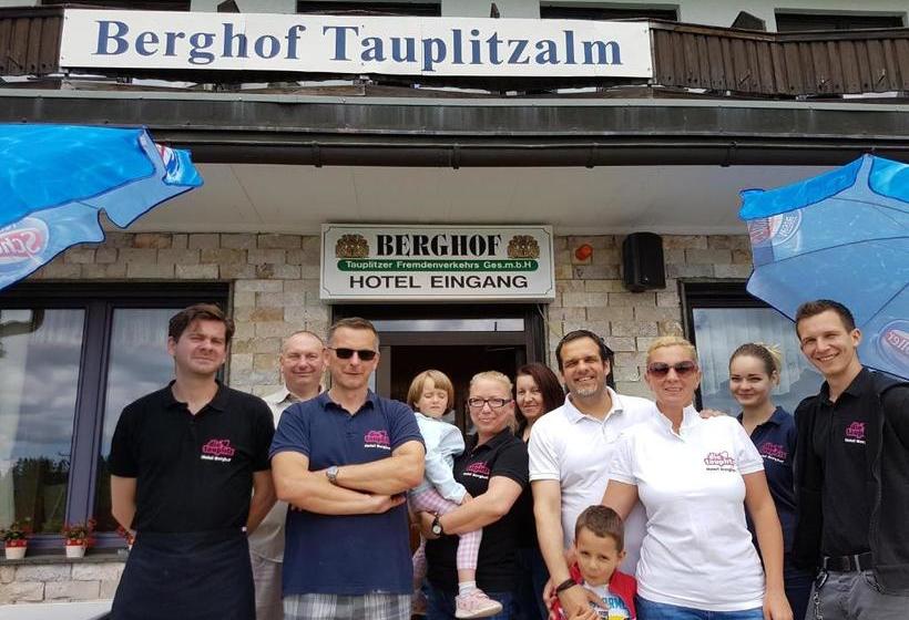 ホテル Berghof Tauplitzalm