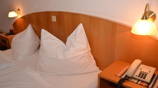 مبيت وإفطار Dorfpension Monika