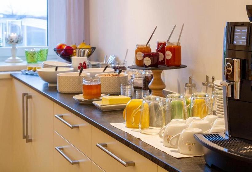 Отель Gästehaus In Da Wiesn