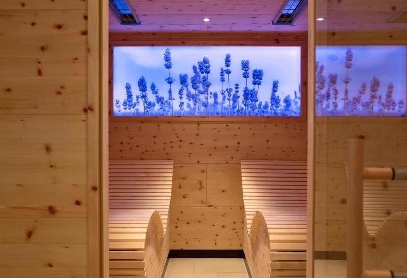 ホテル Gesundheits Gugerbauer