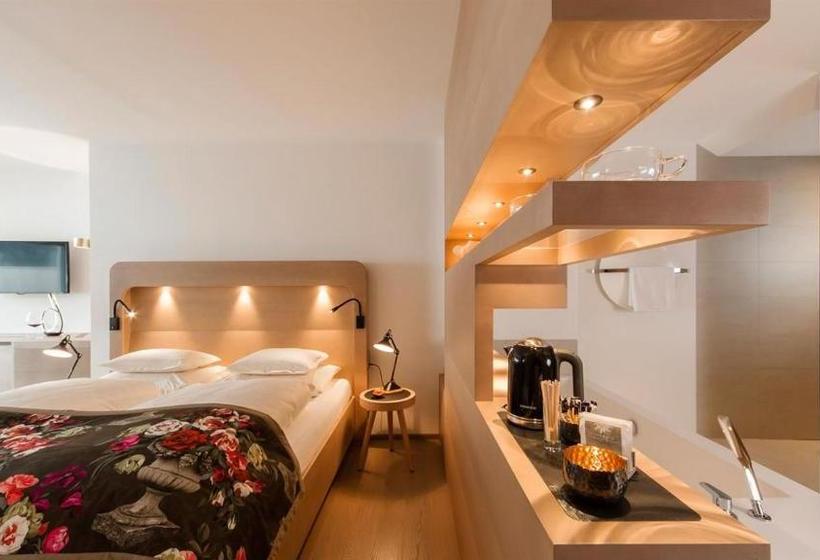 Juffing Hotel & Spa