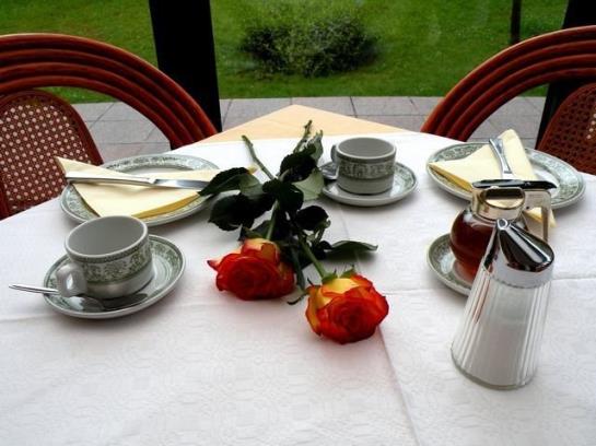 ベッドアンドブレックファースト Pension Winter Am Irrsee