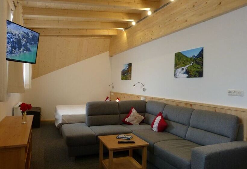 بنسيون Alpengasthof Köfels