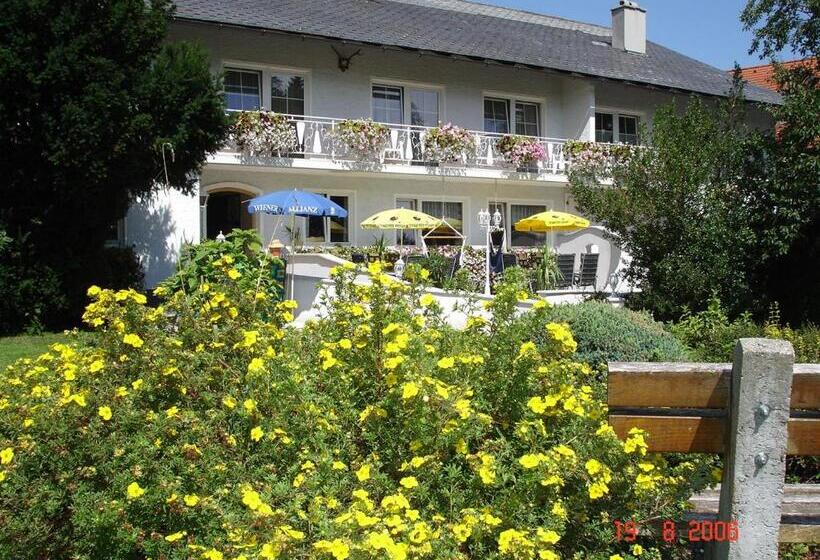 Пансион Landgasthof Spitzerwirt