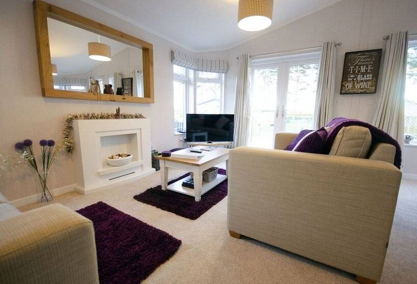 فندق Hollicarrs Long Lane Lodge