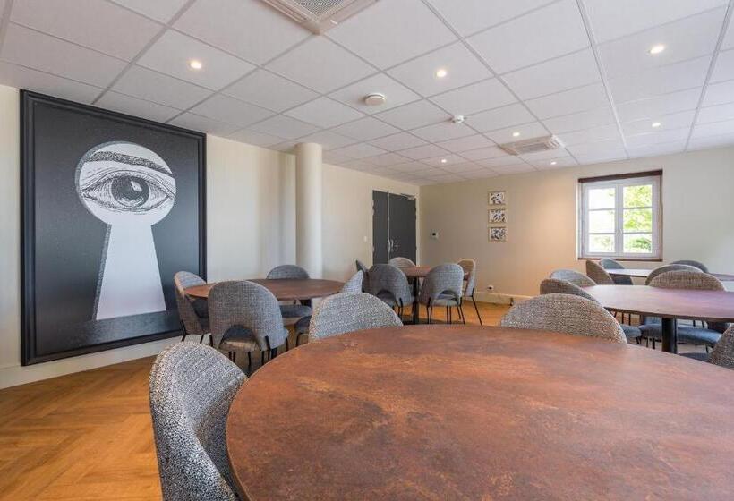 בית מלון כפרי Ibis Styles Dijon Sud Domaine De Beauregard 21600 Longvic