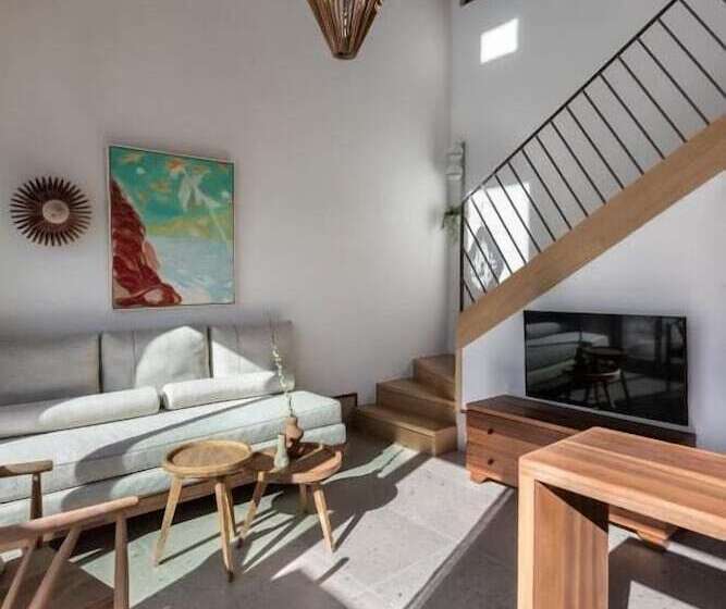 هتل Alero Seaside Skyros Resort