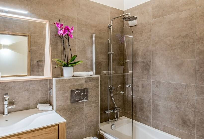 اقامتگاه Mammoth Lodge By Alpine Resorts