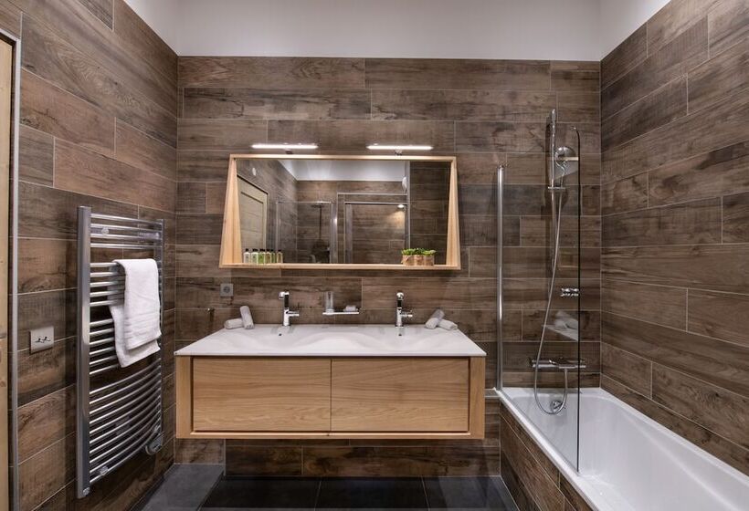 اقامتگاه Mammoth Lodge By Alpine Resorts