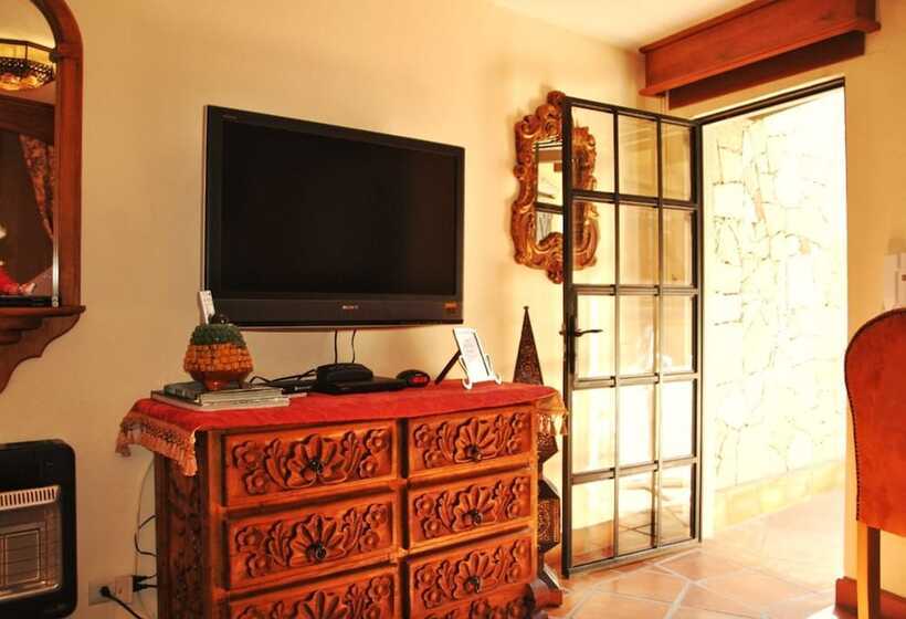 تختخواب و صبحانه Casa De Los Chiqueados
