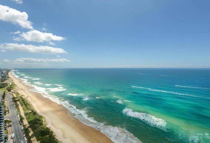 Meriton Suites Surfers Paradise