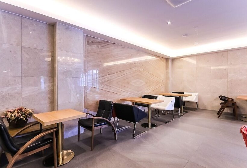 فندق على الطريق Andong Win