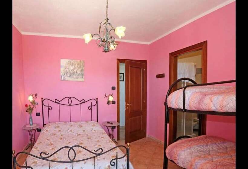 Room In B&b   Agriturismo Al Brich Quadriple Room