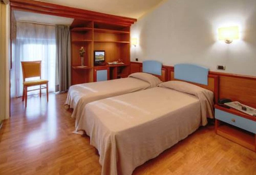 مبيت وإفطار Settecolli Sport Hostel   Double Room 107