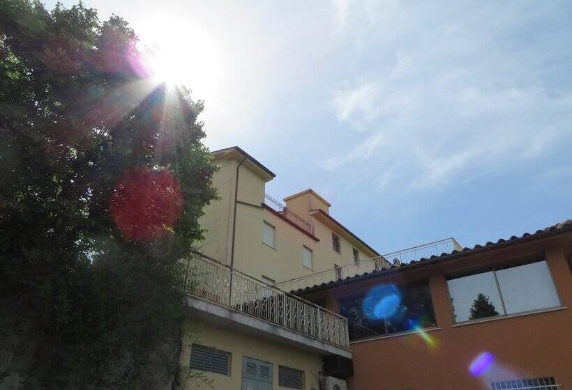 مبيت وإفطار Settecolli Sport Hostel   Single Room 101