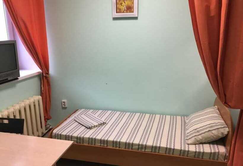 Hostel Globe