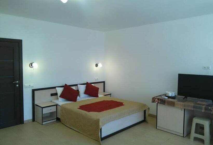 בית מלון כפרי Astra