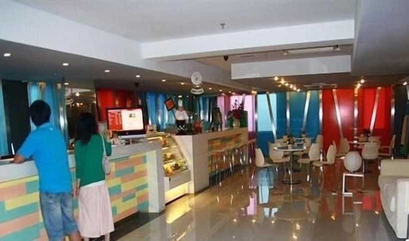 فندق Hanting Haiyou Express Shenyang South Wuma Road